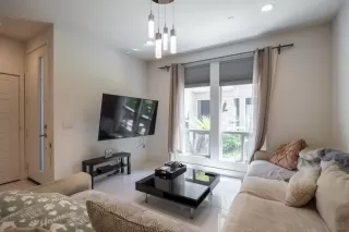 Photo #4: 230014568 Listing