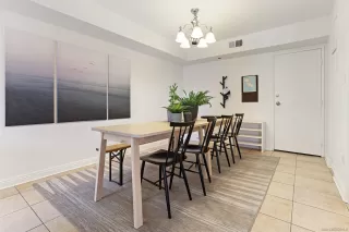 Photo #4: 230014597 Listing