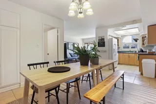 Photo #6: 230014597 Listing