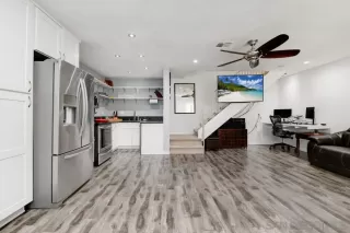 Photo #1: 230014599 Listing