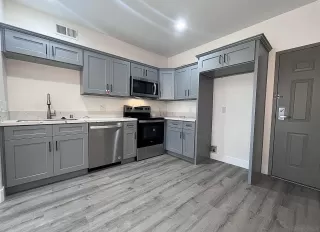 Photo #3: 230014600 Listing