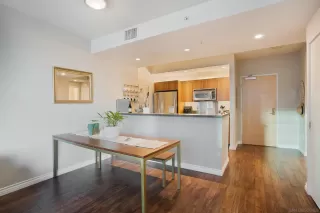 Photo #6: 230014604 Listing 