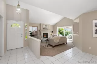 Photo #6: 230014606 Listing