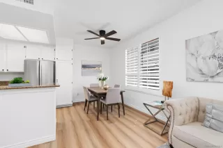 Photo #6: 230014631 Listing