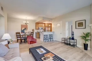 Photo #6: 230014643 Listing