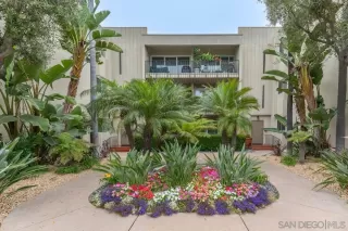 More Details about MLS # 230014644 : 1155 STAR PARK CIR UNIT 1C