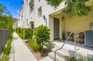 Photo #2: 230014646 Listing