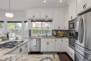 Photo #5: 230014655 Listing