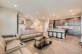 Photo #4: 230014667 Listing