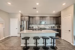 Photo #6: 230014667 Listing