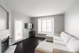 Photo #3: 230014674 Listing 