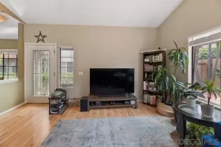 Photo #4: 230014709 Listing