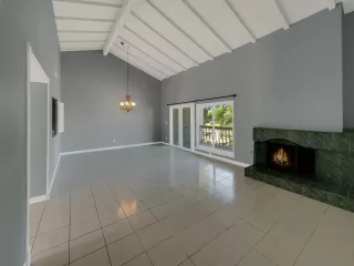 Photo #2: 230014740 Listing