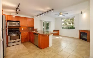 Photo #2: 230014748 Listing