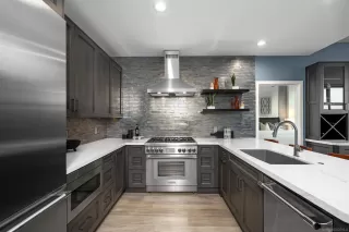 Photo #4: 230014757 Listing