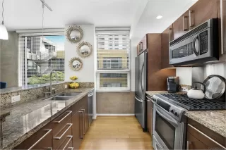 Photo #3: 230014761 Listing 