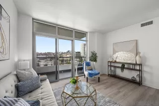 Photo #5: 230014824 Listing