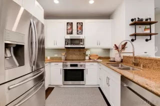 Photo #1: 230014825 Listing 