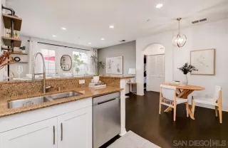 Photo #2: 230014825 Listing 