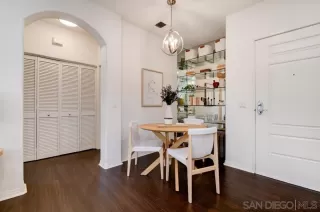 Photo #5: 230014825 Listing 