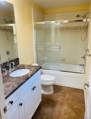 Photo #4: 230014845 Listing 