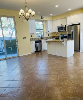 Photo #6: 230014845 Listing 