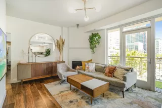 Photo #1: 230014856 Listing