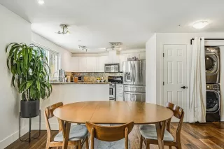 Photo #4: 230014856 Listing