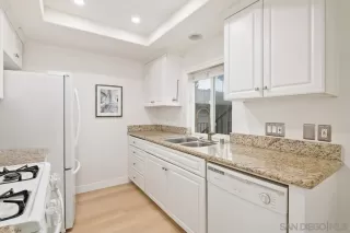 Photo #4: 230014877 Listing