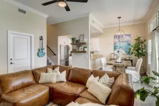 Photo #4: 230014883 Listing