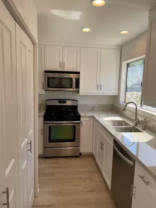 Photo #4: 230014889 Listing