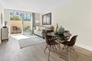 Photo #5: 230014890 Listing