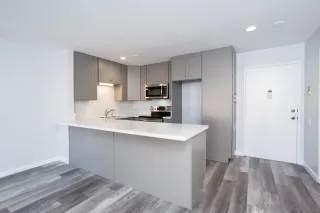 Photo #3: 230014893 Listing