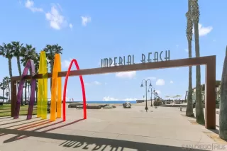 Photo #4: 230014904 Listing 