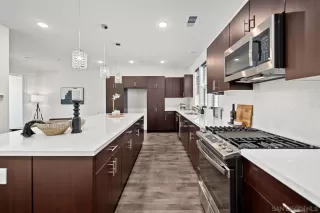 Photo #2: 230014937 Listing