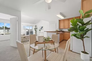 Photo #4: 230014970 Listing 