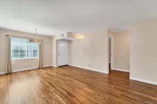 Photo #4: 230014988 Listing