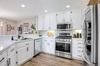 Photo #1: 230015013 Listing