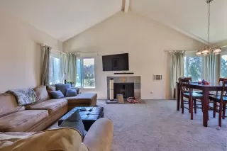 Photo #2: 230015040 Listing 