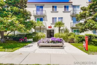 Photo #4: 230015064 Listing