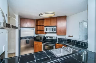 Photo #6: 230015075 Listing