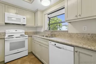 Photo #6: 230015090 Listing