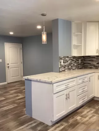 Photo #5: 230015121 Listing 