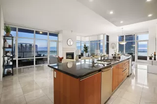 Photo #4: 230015122 Listing 