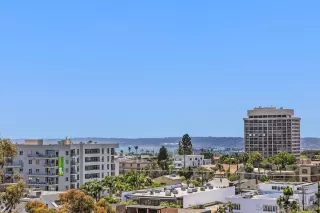 Photo #1: 230015165 Listing