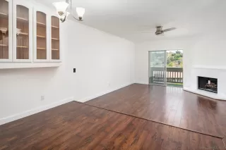 Photo #4: 230015182 Listing 