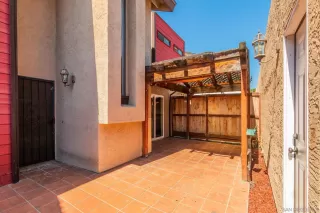 Photo #1: 230015185 Listing 