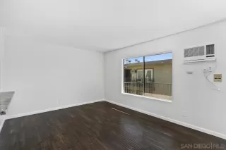 Photo #4: 230015205 Listing