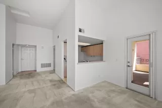 Photo #4: 230015276 Listing 