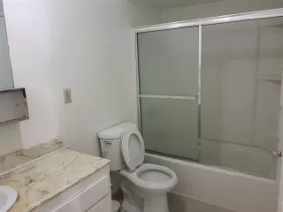 Photo #4: 230015303 Listing